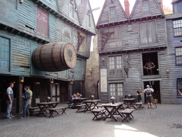 harry-potter-diagon-alley-image-2