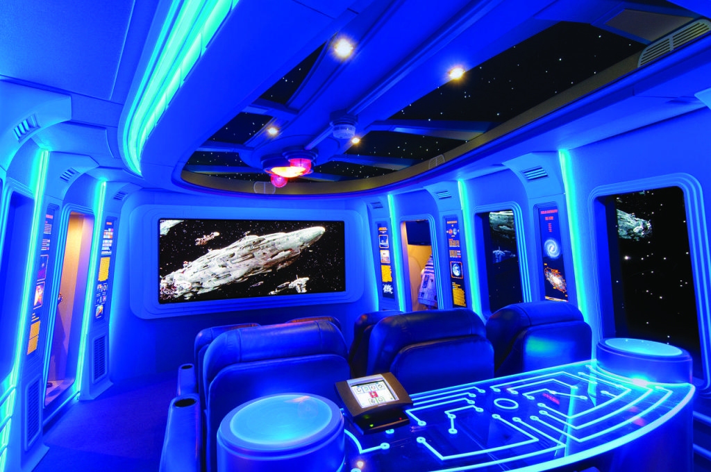 Habitación que recrea la nave Halcón Milenario de Star Wars