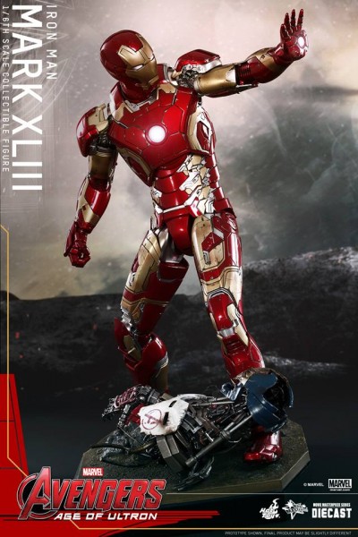 avengers-age-of-ultron-iron-man-suit-hot-toys-4