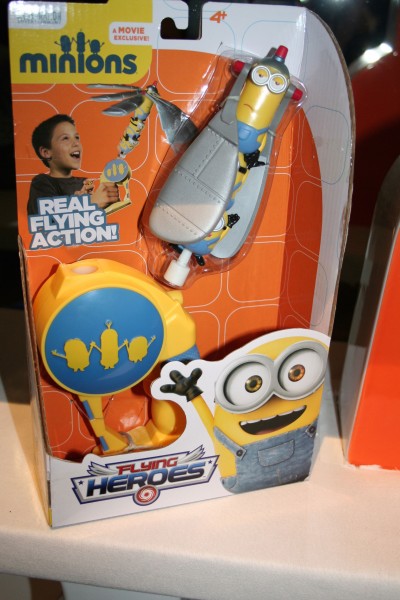 minions-flying-heroes
