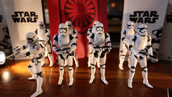 first-order-storm-trooper-star-wars-hasbro