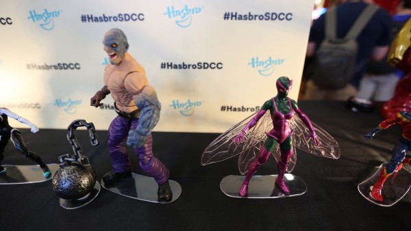 hasbro-transformers-jem-star-wars-toy-pictures-comic-con (17)