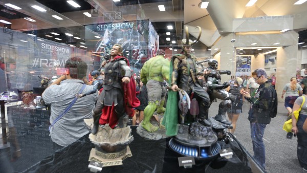 hot-toys-sideshow-collectibles-booth-picture-comic-con (39)
