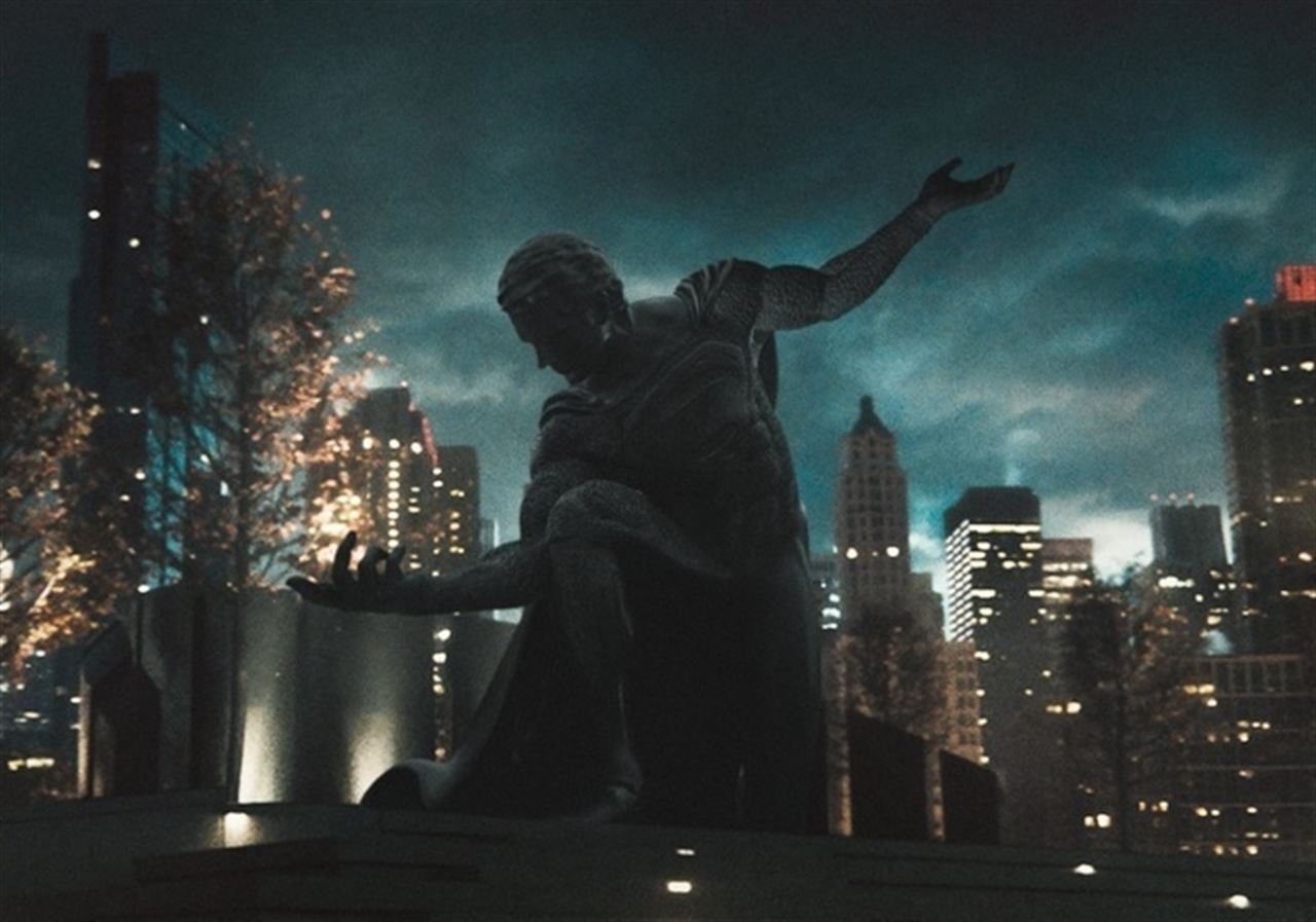 Estatua de Superman en Batman v Superman